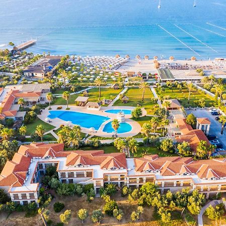 Alacati Beach Resort מראה חיצוני תמונה